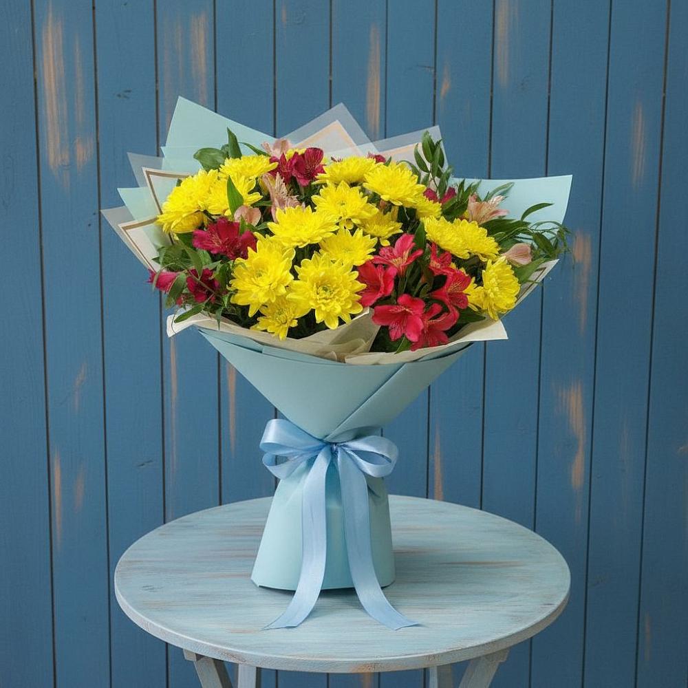 Букет цветов из: Альстромерии и Хризантемы в Новольвовск