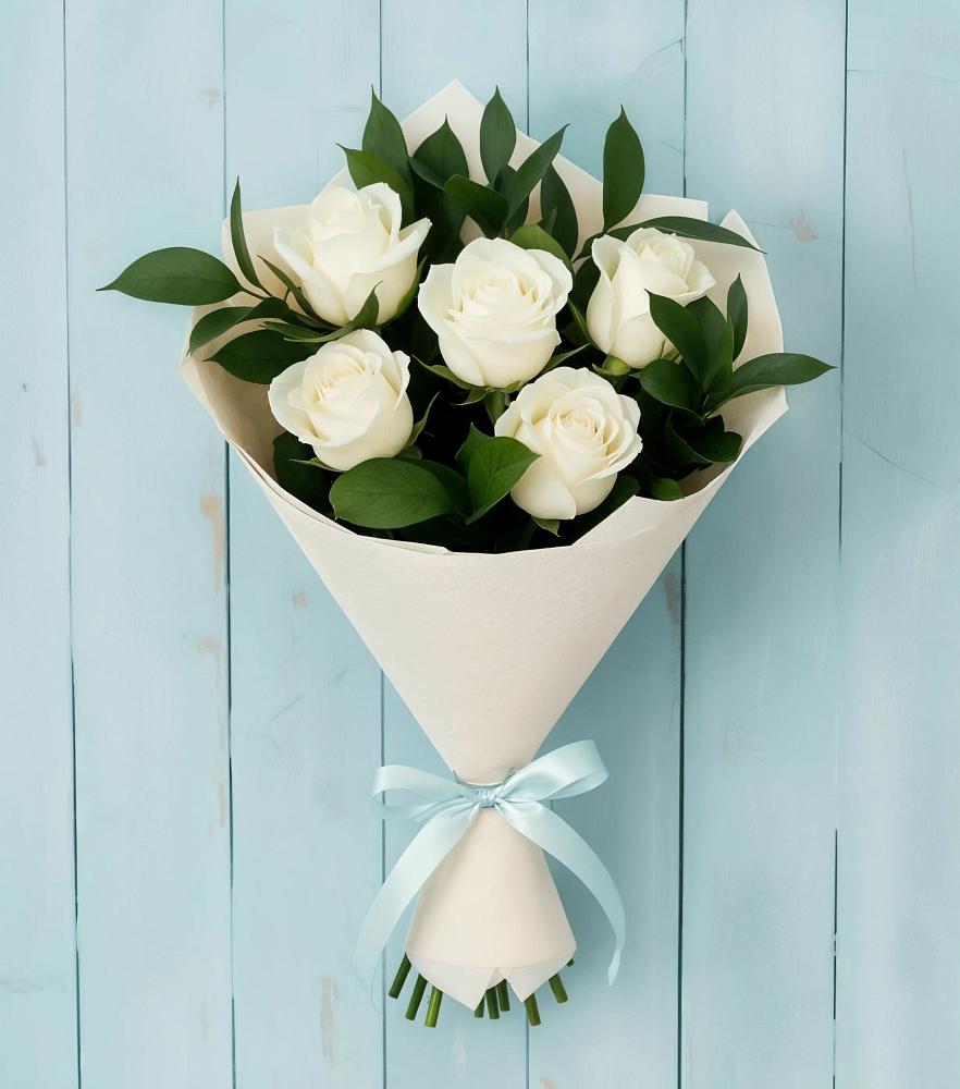 Букет цветов из: Розы в Новольвовск