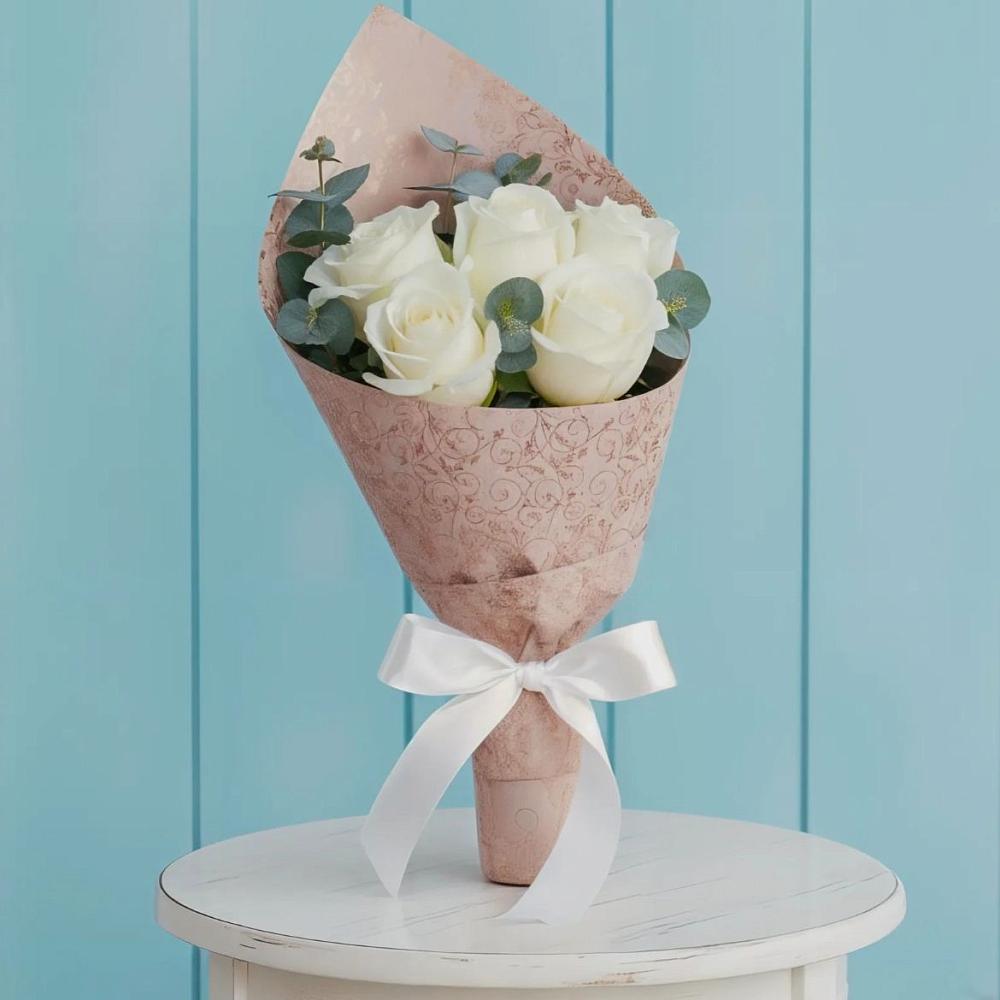 Букет цветов из: Розы в Новольвовск