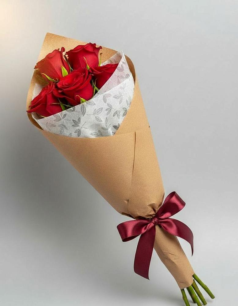 Букет цветов из: Розы в Новольвовск
