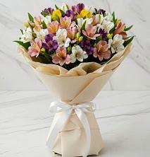 Букет цветов из:  Альстромерии в Новольвовск