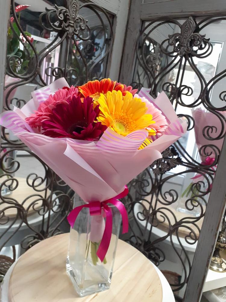 Букет цветов из: Герберы в Новольвовск