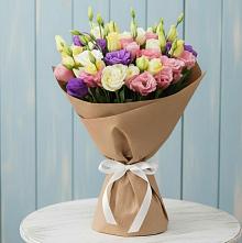 Букет цветов из:  Лизиантусы в Новольвовск