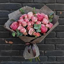 Букет цветов из:  Розы в Новольвовск